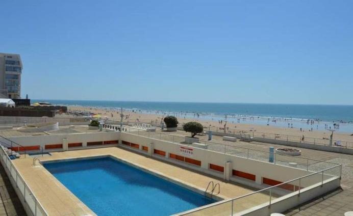 Residence La Garenne A La Grande Plage, Vue Mer, Piscine Et Parking Prive, 6 Personnes Сен-Жил-Кроа-дьо-Ви Екстериор снимка